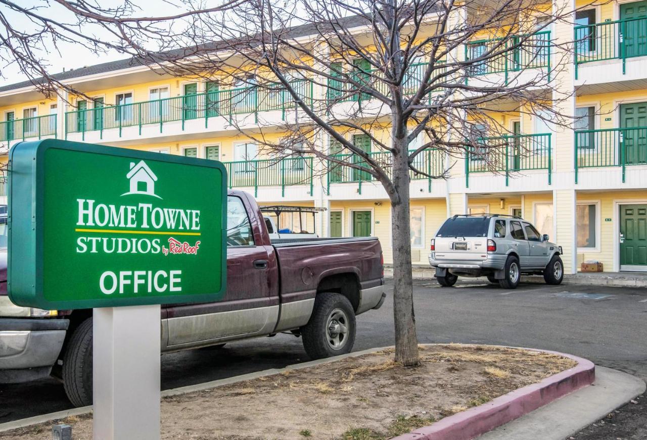 Hometowne Studios By Red Roof Colorado Springs - Airport Экстерьер фото